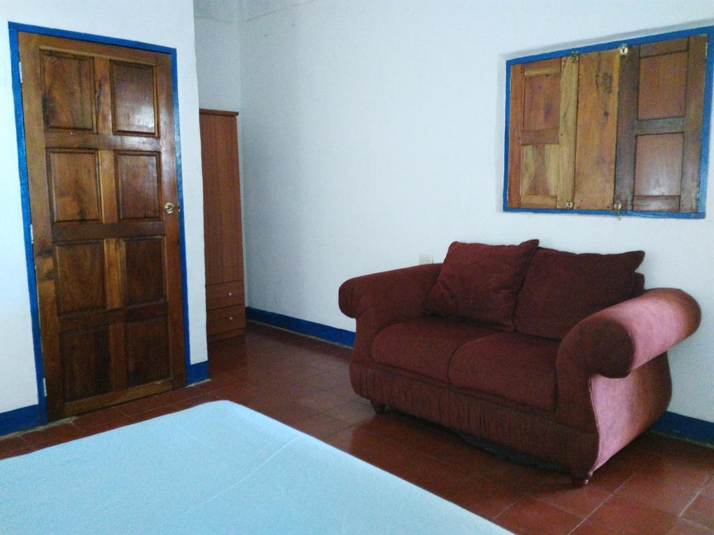 Tapihouse Hostel Las Penitas Ngoại thất bức ảnh